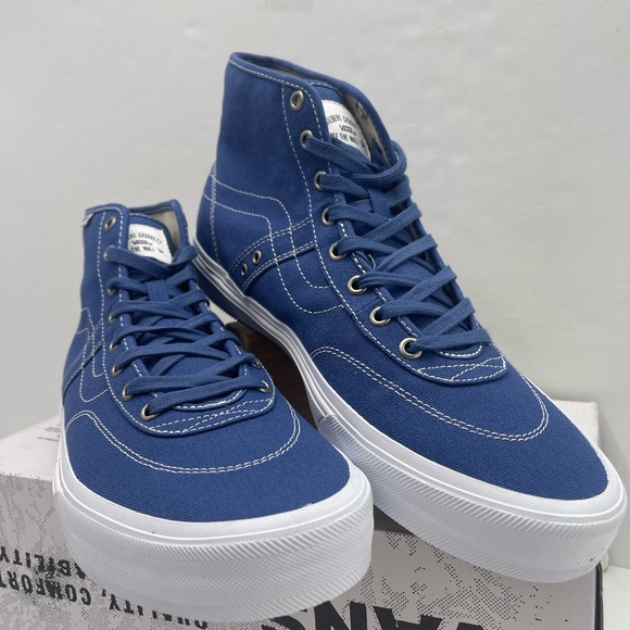 Vans Men’s Crockett High Decon
Canvas Blue/White
VN0007QVY6Z Sneakers - Picture 5 of 16